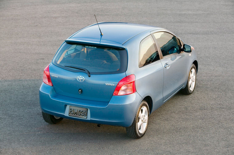 2008 Toyota Yaris Hatchback Picture / Pic / Image